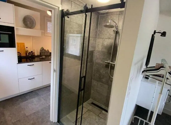 Op De Hendrik Hoeve In Сasa de vacaciones *